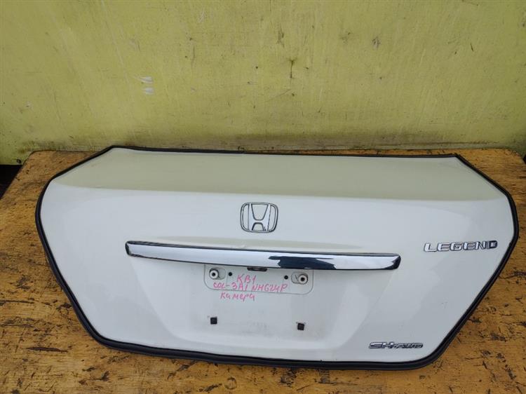 Крышка багажника Хонда Легенд в Ишимбае 44600