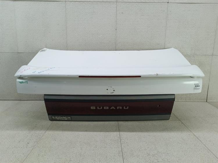 Крышка багажника Субару Легаси в Ишимбае 463059